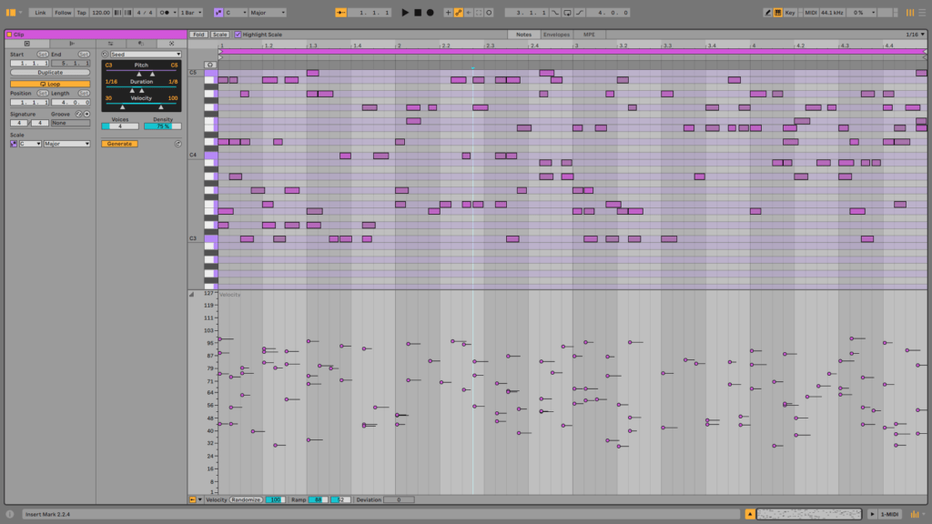Uno screenshot di Ableton Live 12. La vista dettagliata è aperta e mostra una clip MIDI di 4 battute in cui sono state generate delle note usando Seed. Anche il pannello delle velocity è aperto per mostrare le variazioni create sempre da seed.