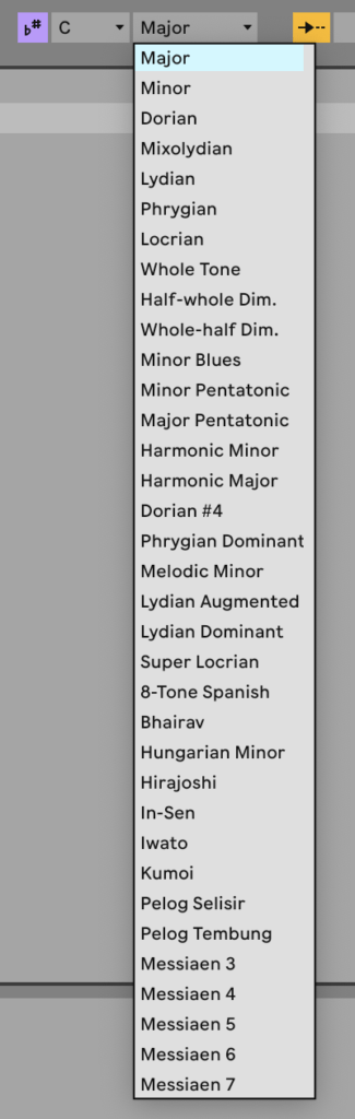 Uno screenshot di Live 12 che mostra il menu di selezione della scala nella toolbar aperto.